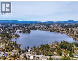 745 Middleton St, Saanich, BC V9A2E1 Photo 46