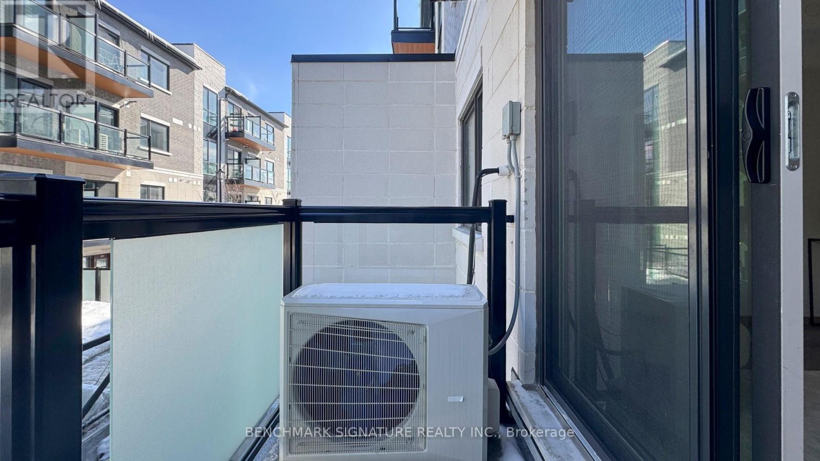 #A207 3453 VICTORIA PARK AVENUE - 36