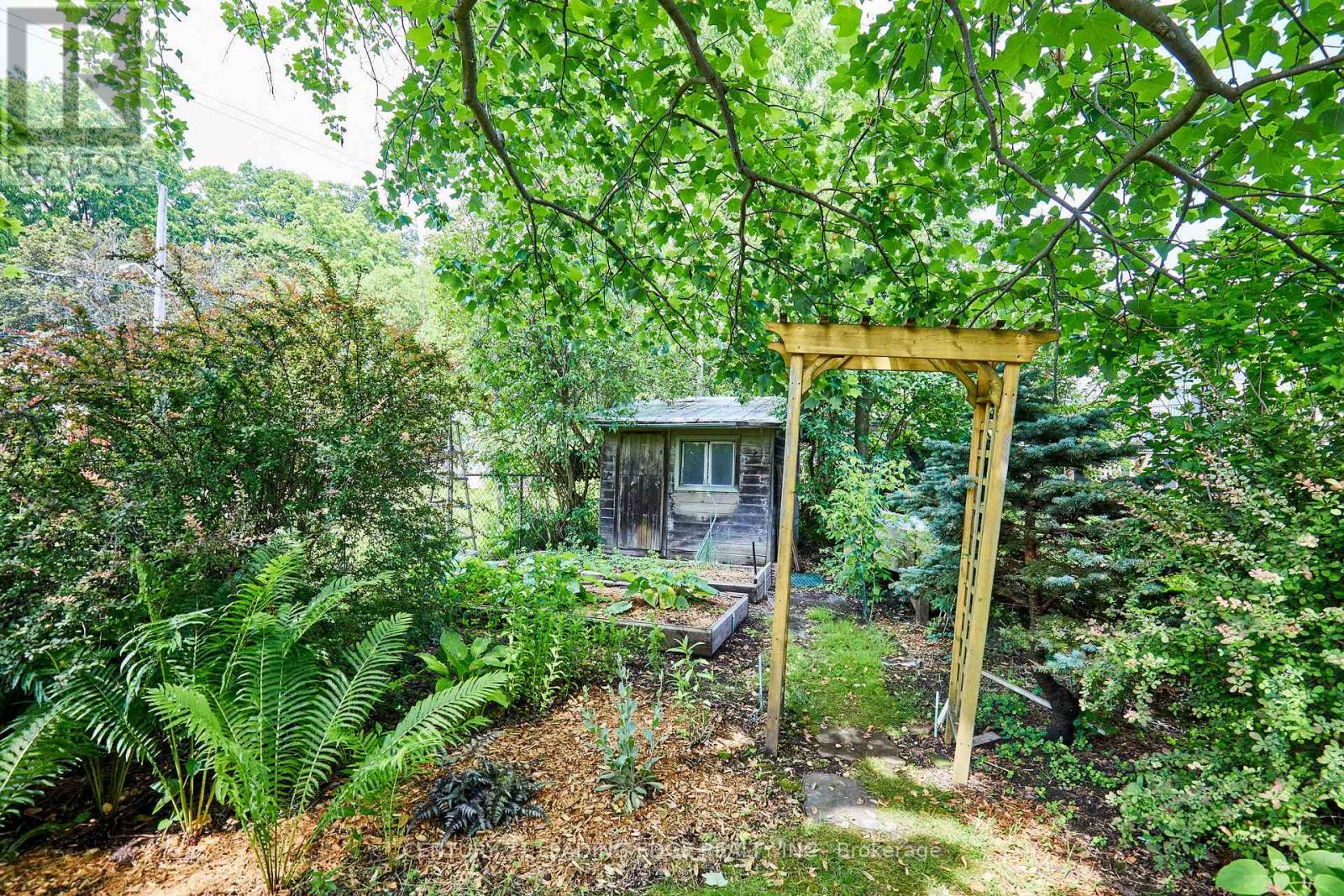 19 SCARBORO CRESCENT - Image 34