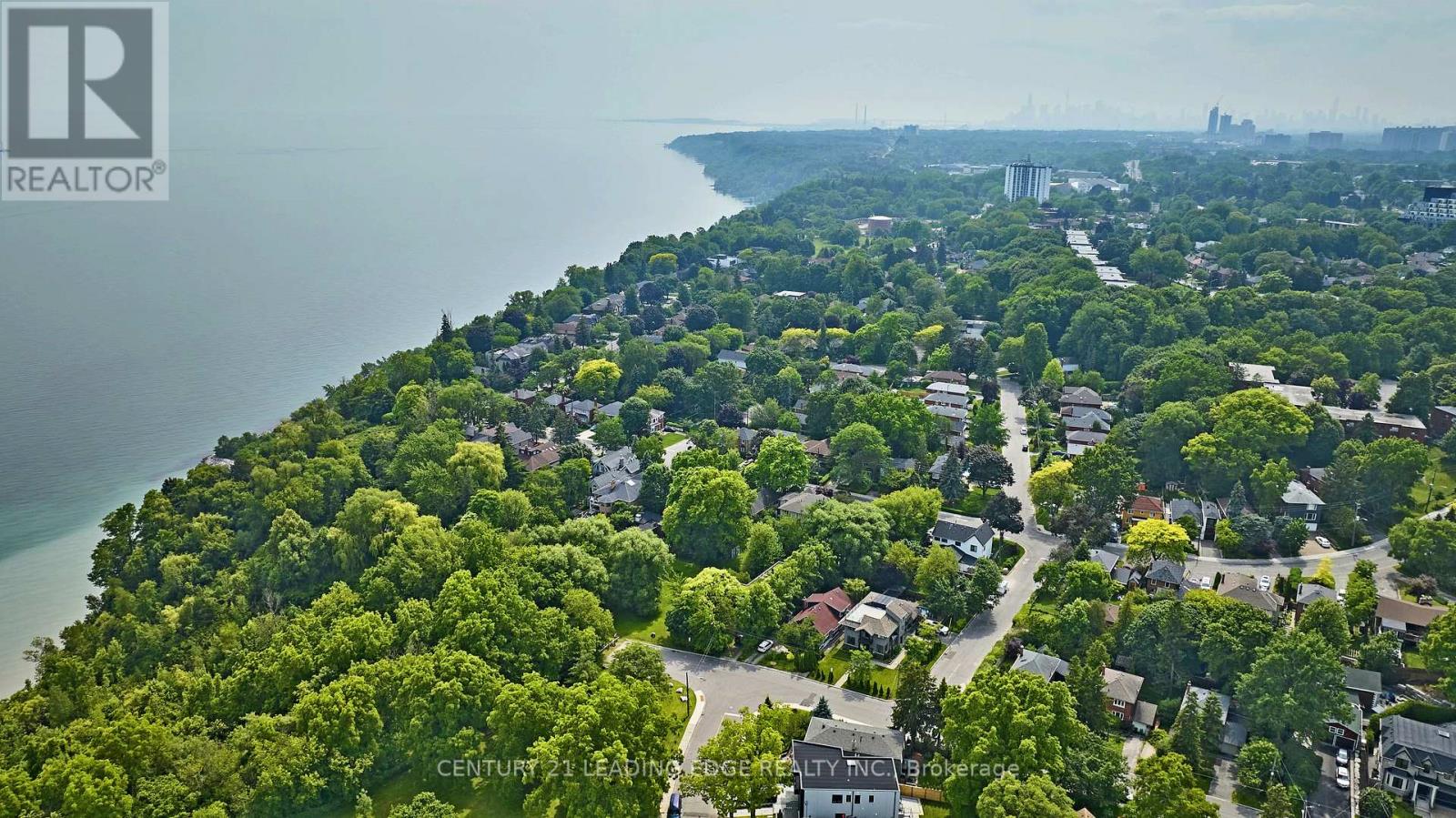 19 SCARBORO CRESCENT - Image 36
