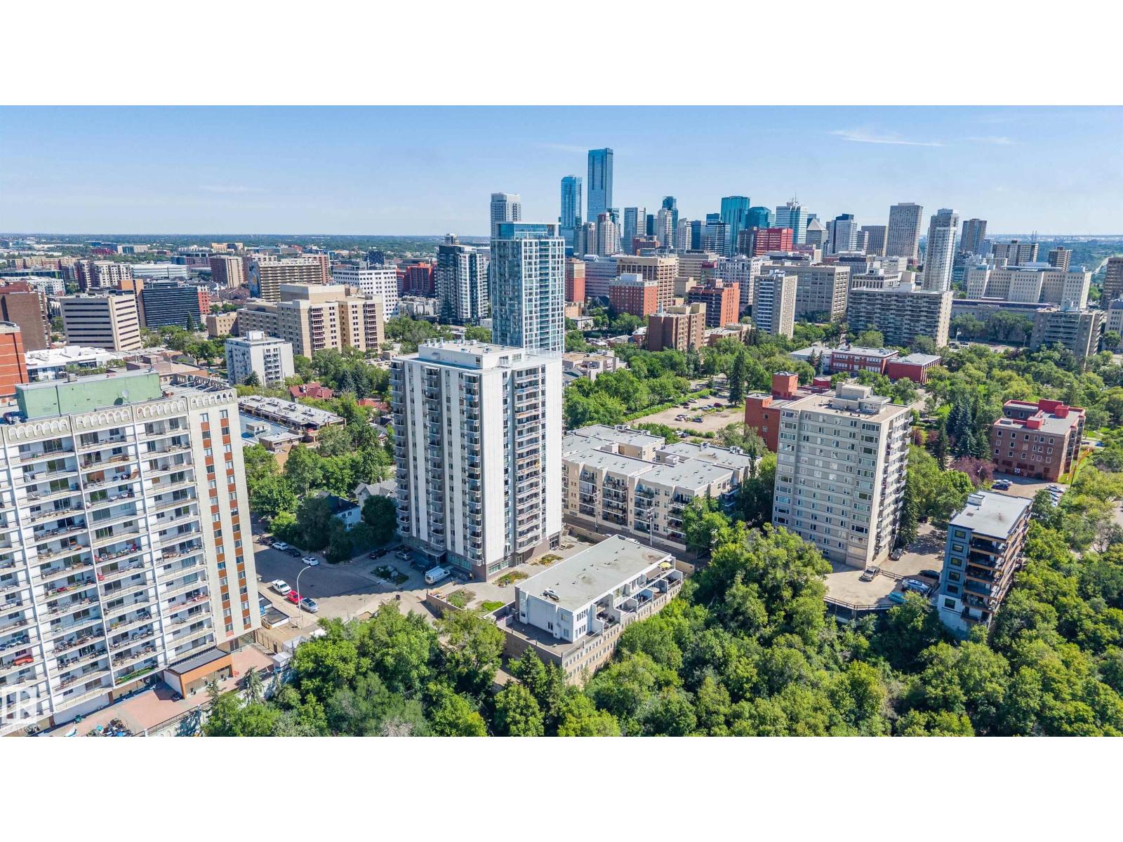 #1402 9835 113 ST NW - 50