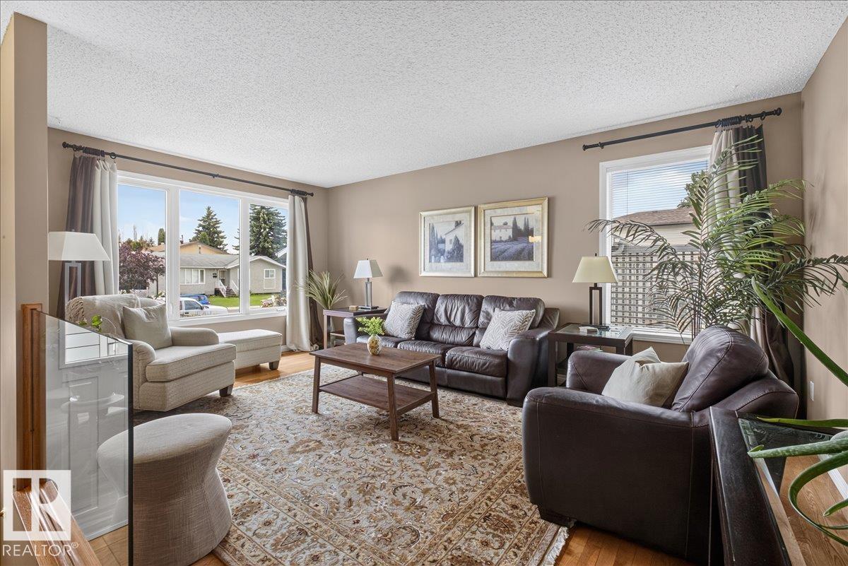 5414 17A AV NW - 5