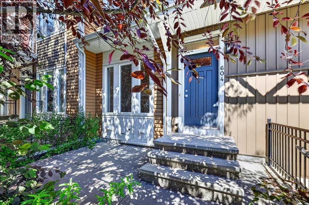 604 Auburn Bay Square SE - 2