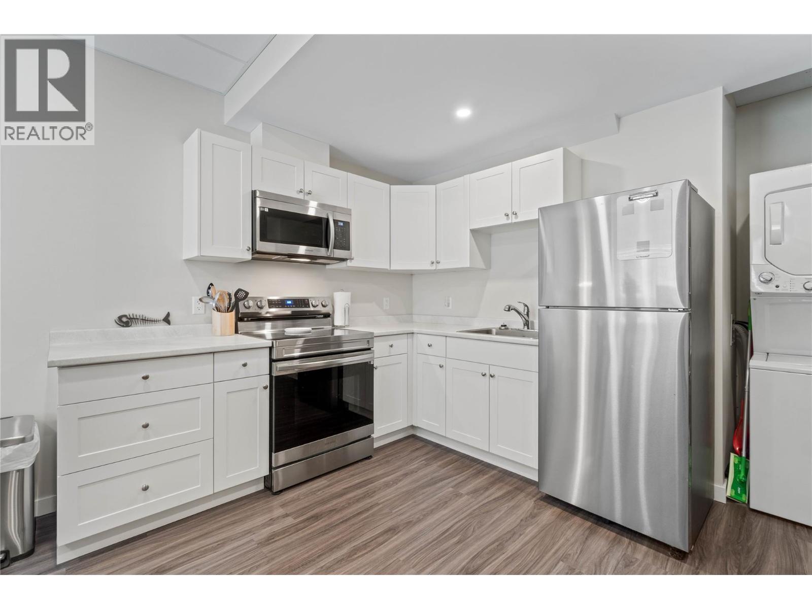 376 WING Place - 16