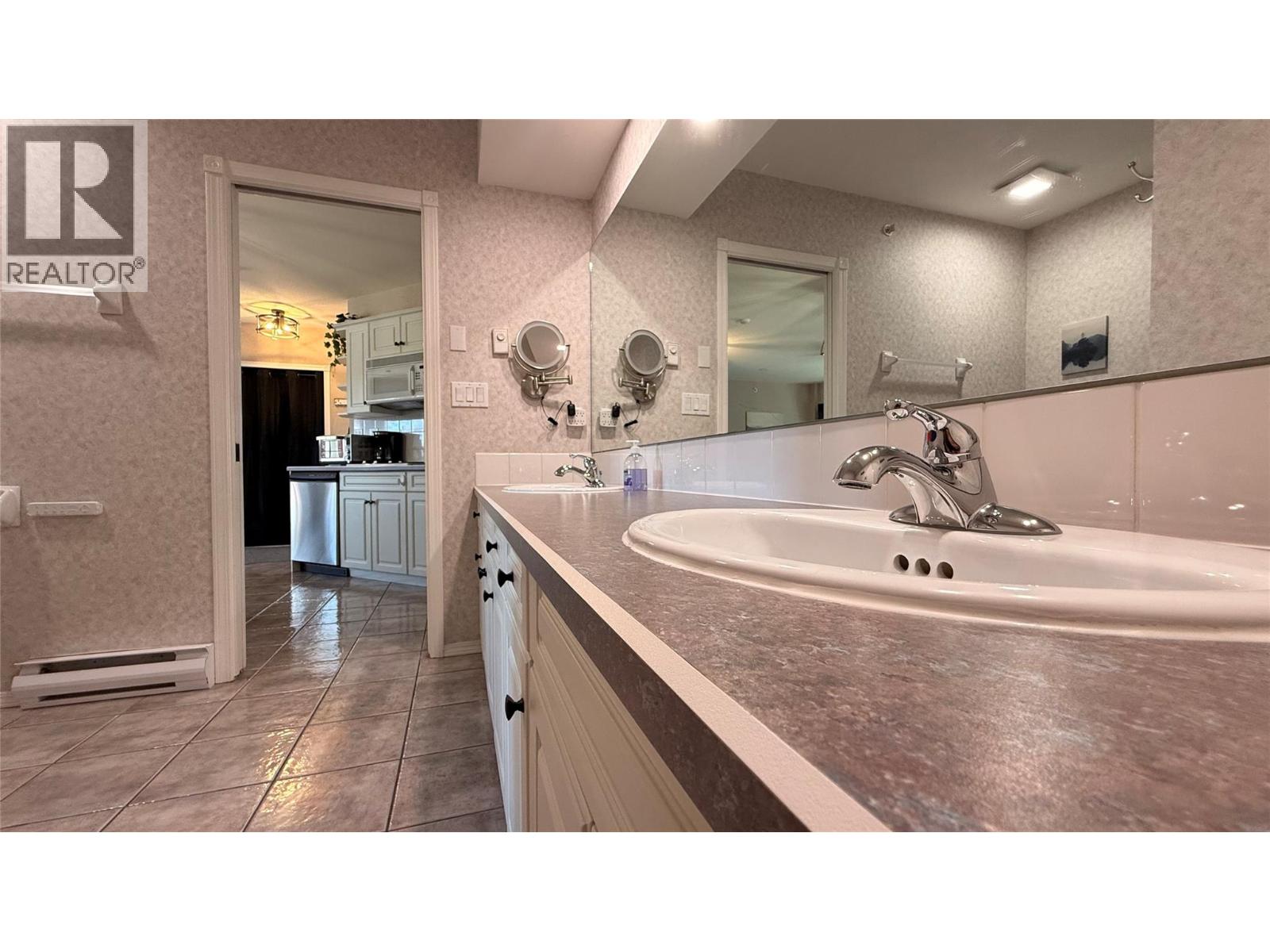 5052 RIVERVIEW Road Unit# 5009B, Fairmont Hot Springs