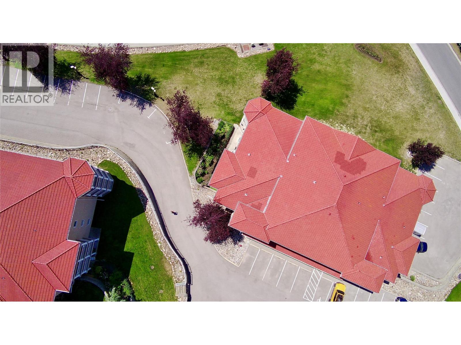5052 RIVERVIEW Road Unit# 5009B, Fairmont Hot Springs