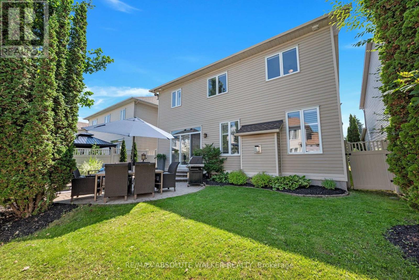 2207 SANDMAN CRESCENT, Ottawa. Luxury613. By Peter Sagos - Image 39
