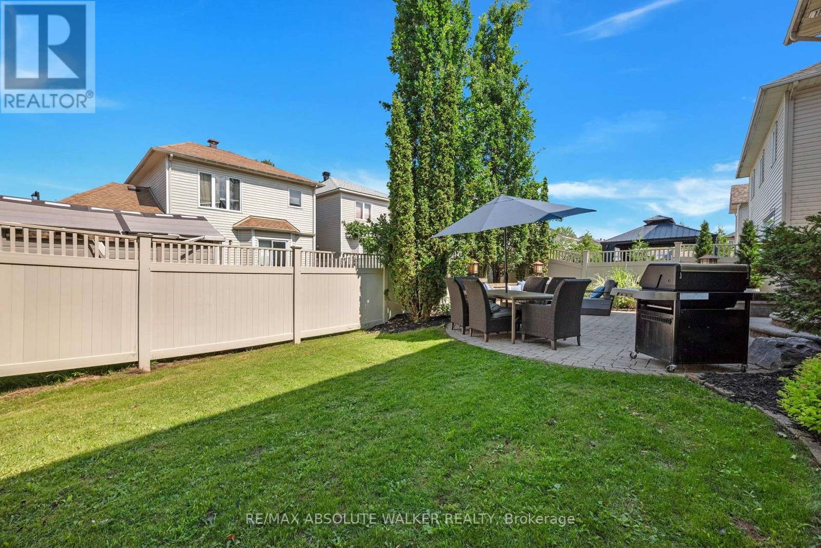 2207 SANDMAN CRESCENT, Ottawa. Luxury613. By Peter Sagos - Image 40