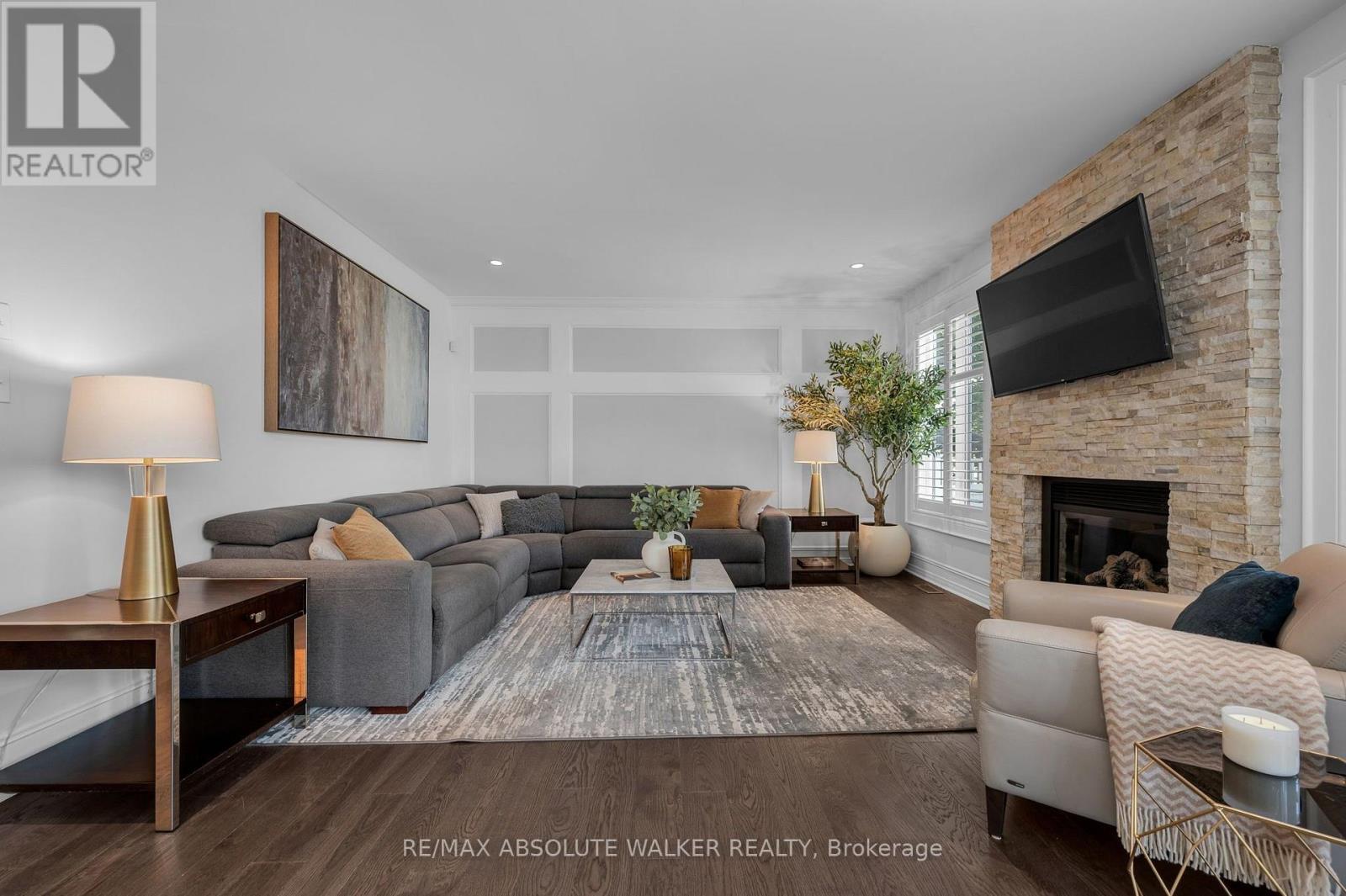 2207 SANDMAN CRESCENT, Ottawa. Luxury613. By Peter Sagos - Image 7