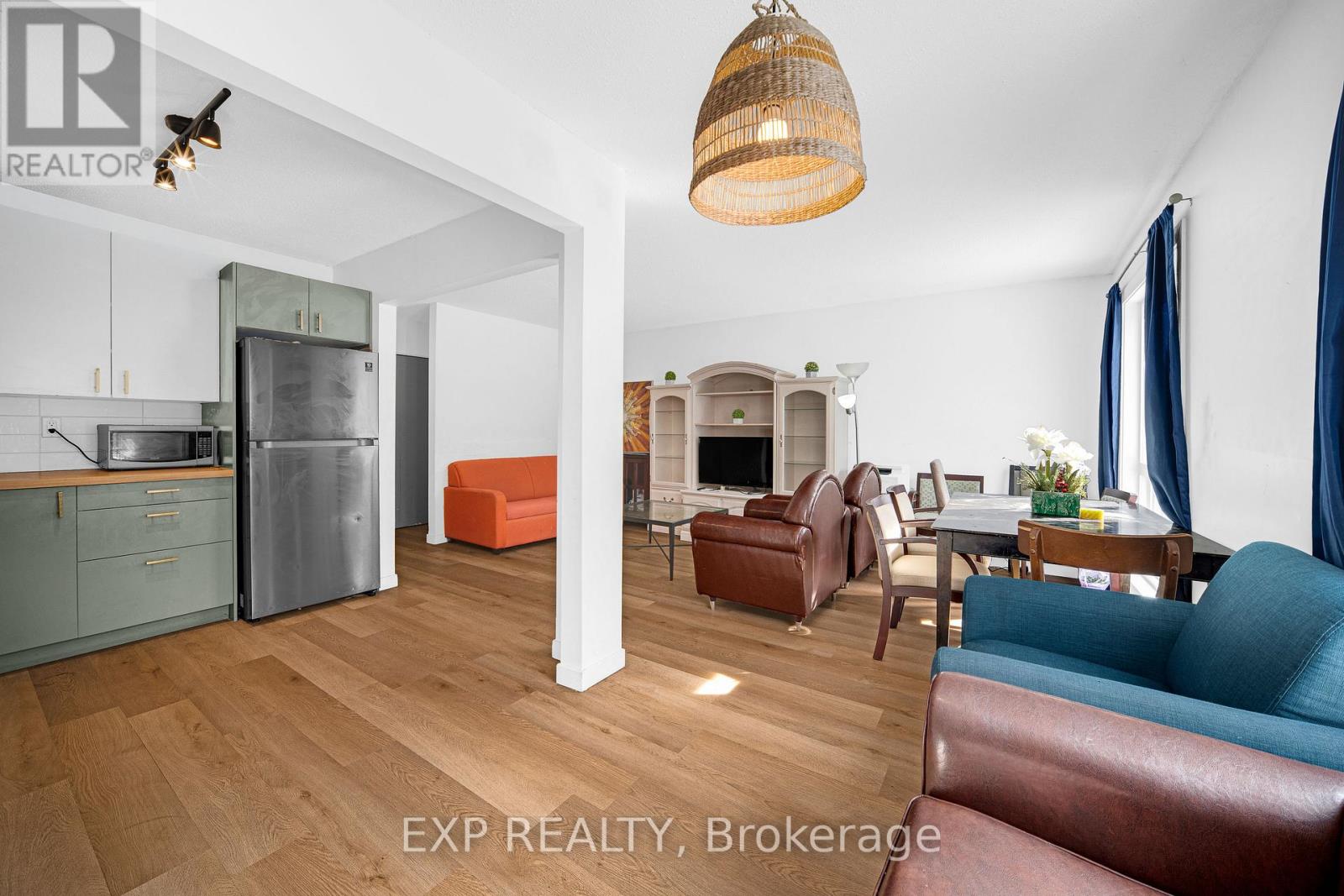 #11K 2080 OGILVIE ROAD - 6
