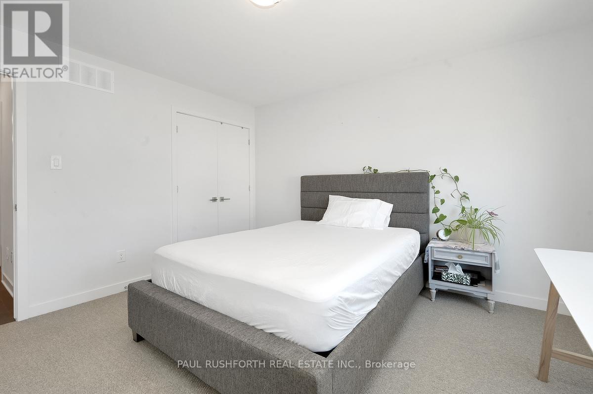 6483 RENAUD ROAD - 28