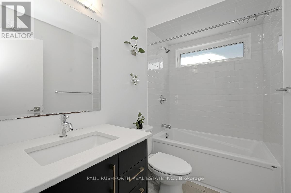 6483 RENAUD ROAD - 31