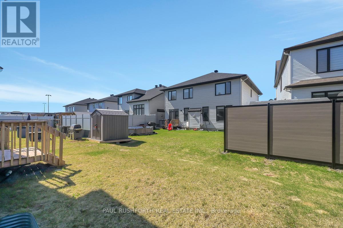 6483 RENAUD ROAD - 36