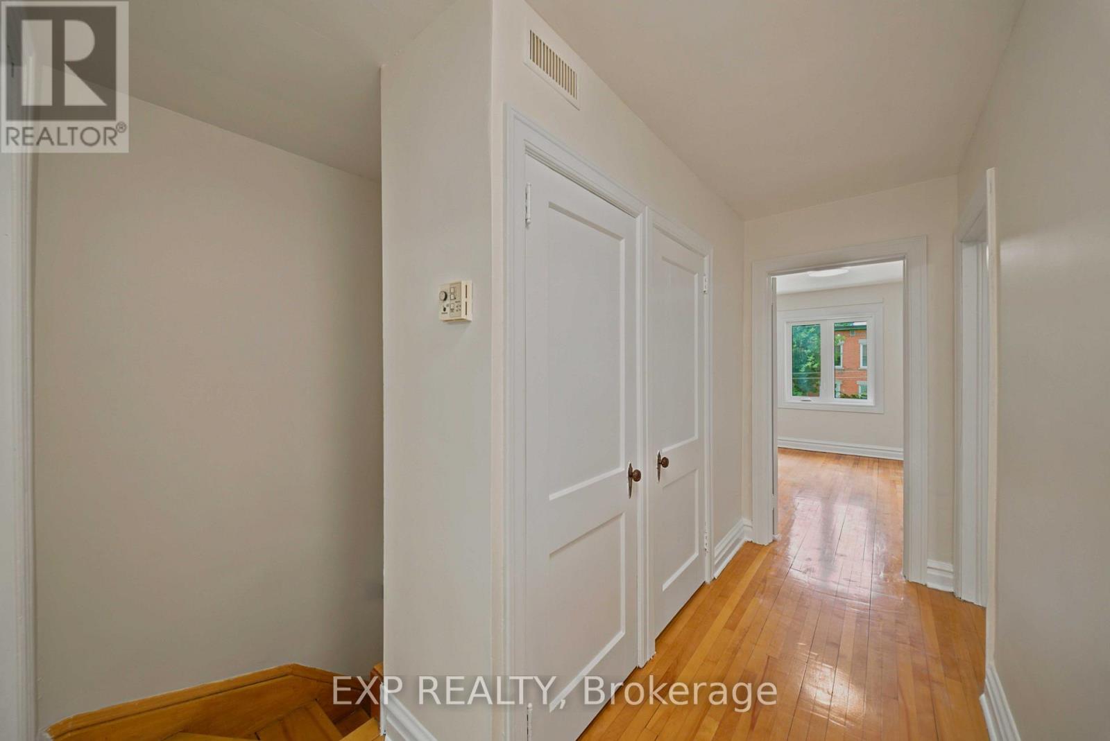 452 SUNNYSIDE AVENUE, Ottawa. Luxury613. By Peter Sagos - Image 13