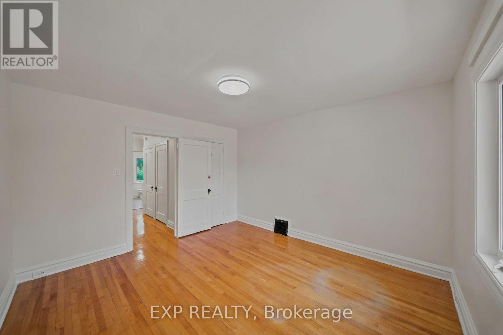 452 SUNNYSIDE AVENUE, Ottawa. Luxury613. By Peter Sagos - Image 16