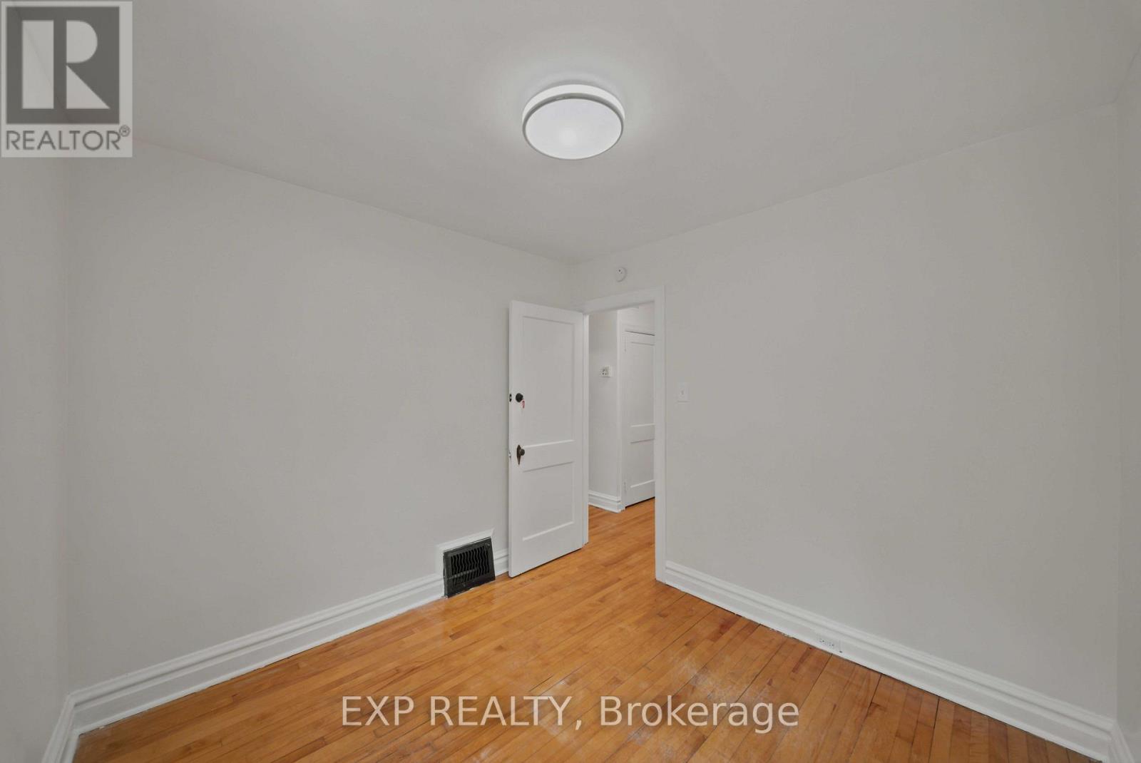452 SUNNYSIDE AVENUE, Ottawa. Luxury613. By Peter Sagos - Image 20