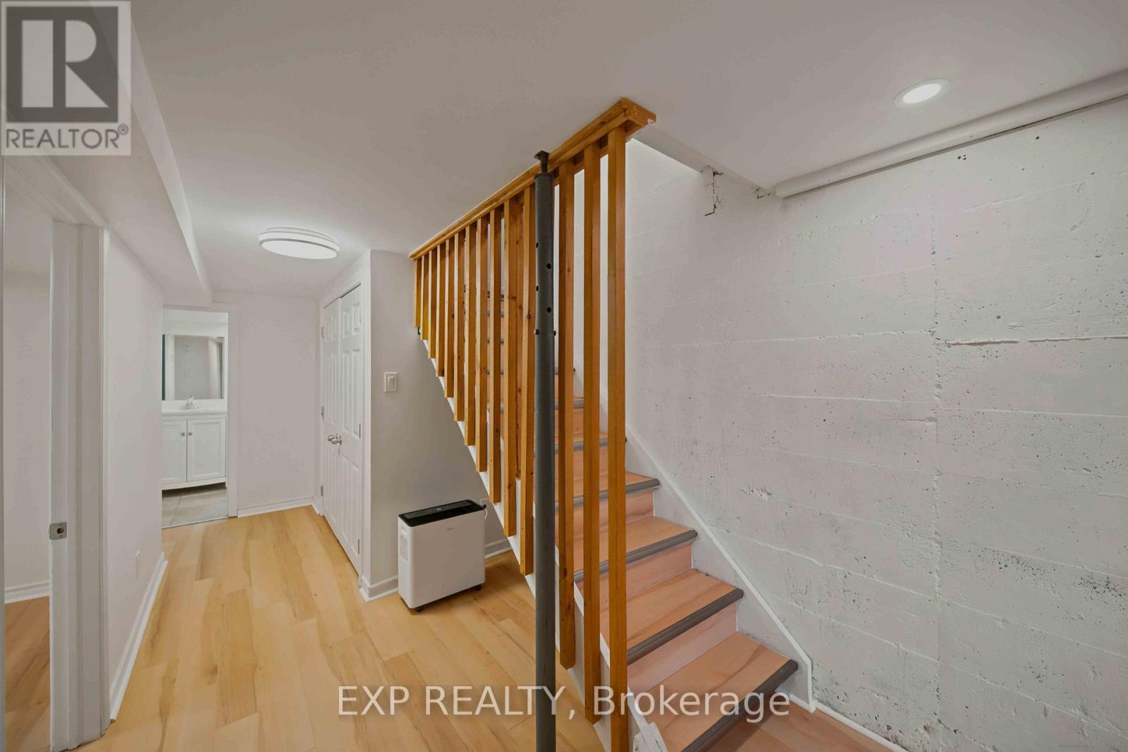 452 SUNNYSIDE AVENUE, Ottawa. Luxury613. By Peter Sagos - Image 23