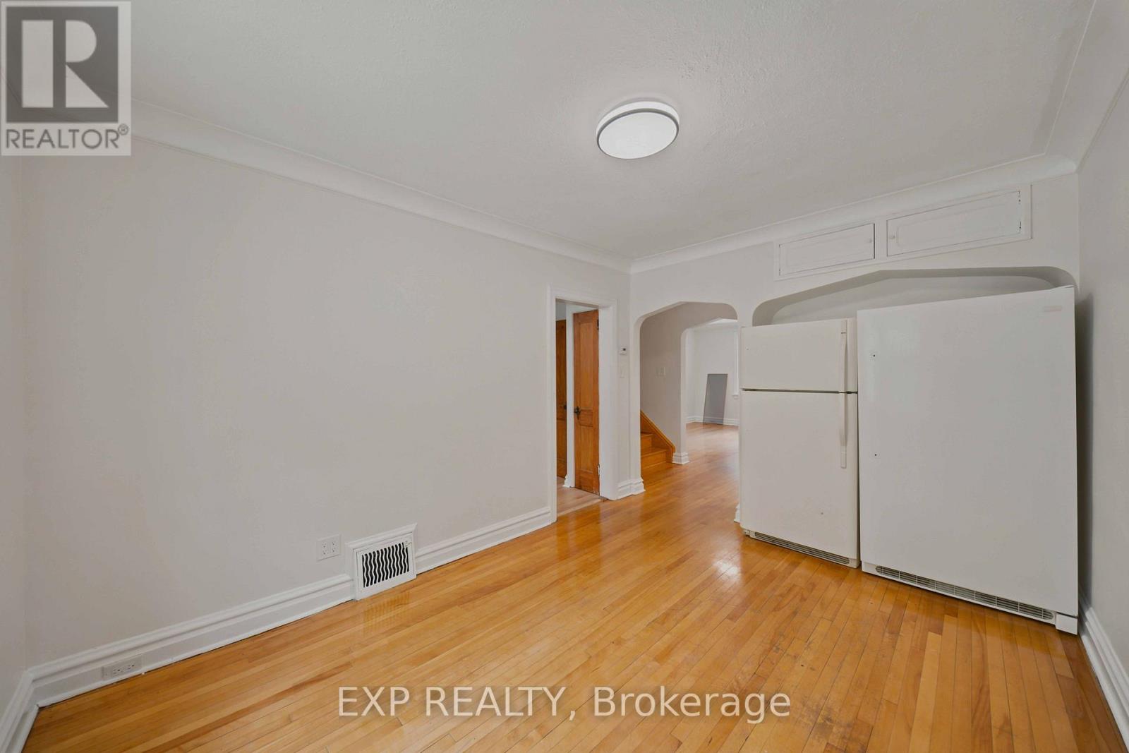 452 SUNNYSIDE AVENUE, Ottawa. Luxury613. By Peter Sagos - Image 7