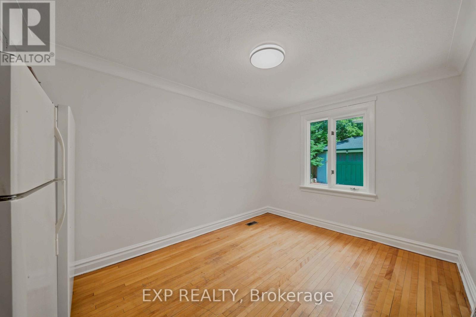 452 SUNNYSIDE AVENUE, Ottawa. Luxury613. By Peter Sagos - Image 9