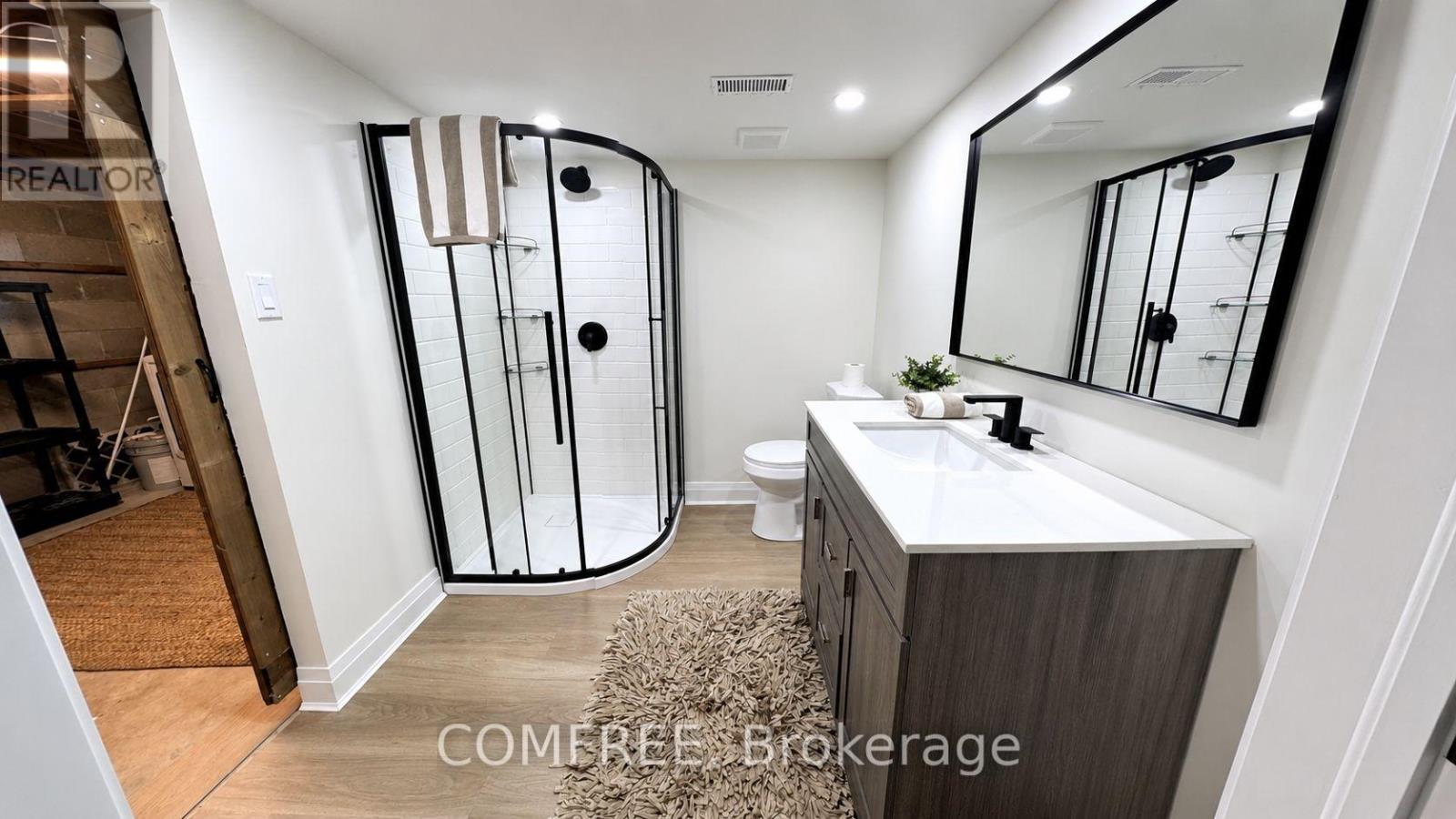 423 RICHMOND STREET - 15