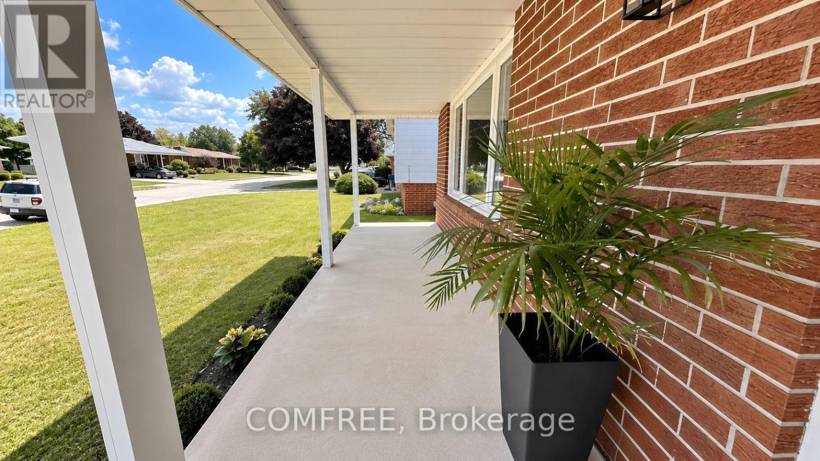 423 RICHMOND STREET - 2