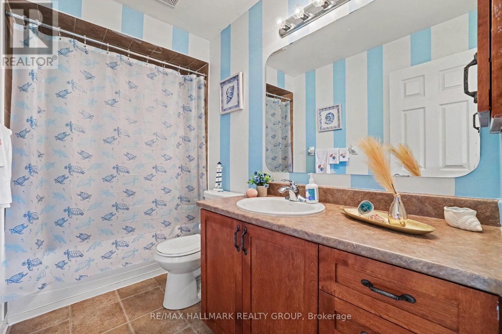 170 PREM CIRCLE, Ottawa. Luxury613. By Peter Sagos - Image 27
