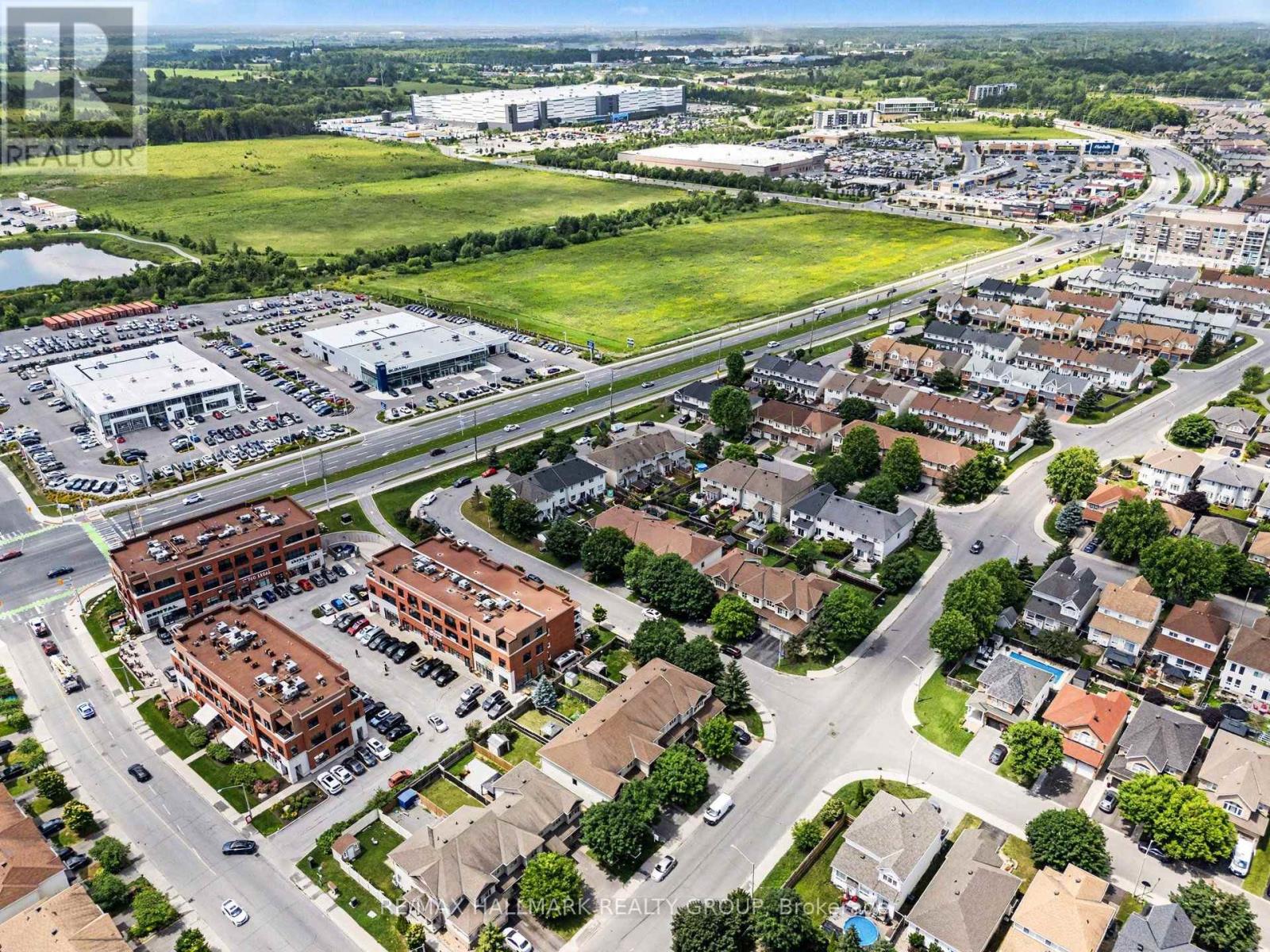 170 PREM CIRCLE, Ottawa. Luxury613. By Peter Sagos - Image 38
