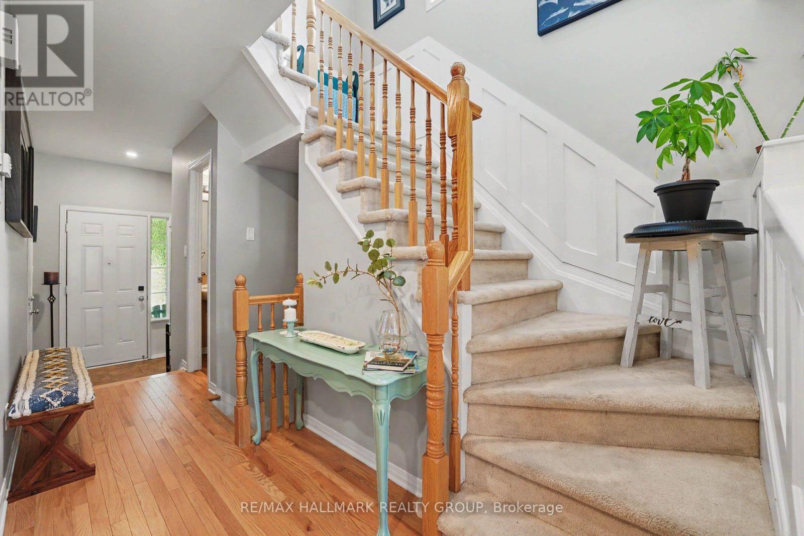 170 PREM CIRCLE, Ottawa. Luxury613. By Peter Sagos - Image 6