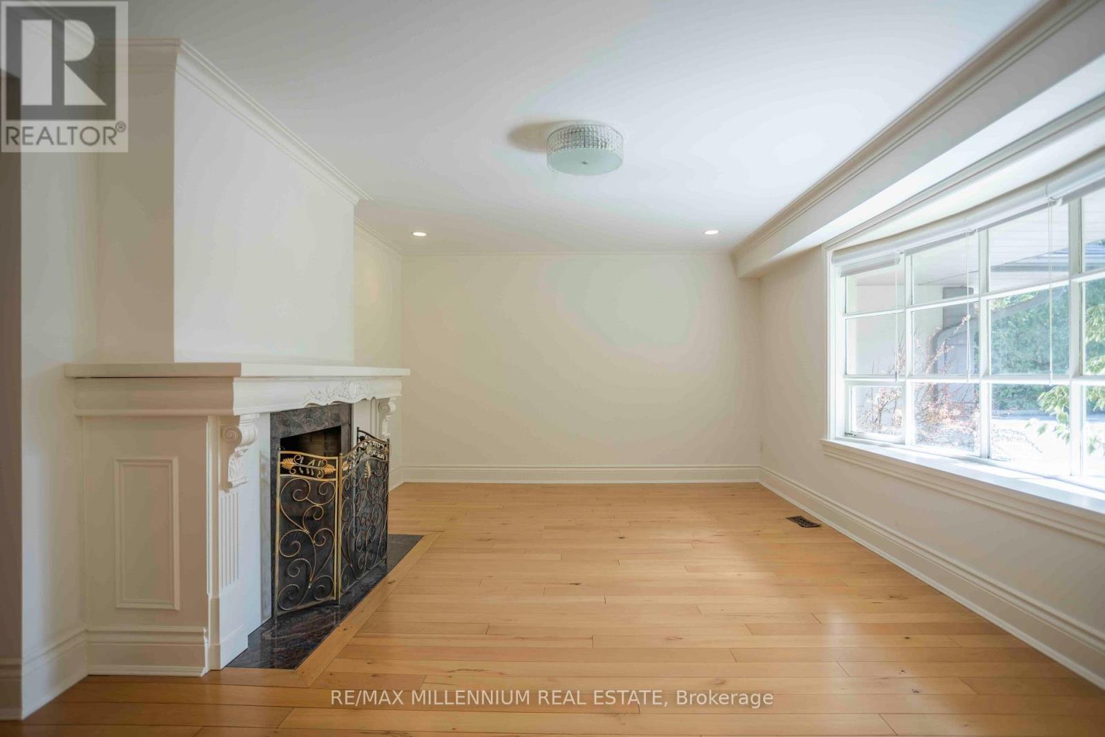 678 NASHVILLE ROAD - 23