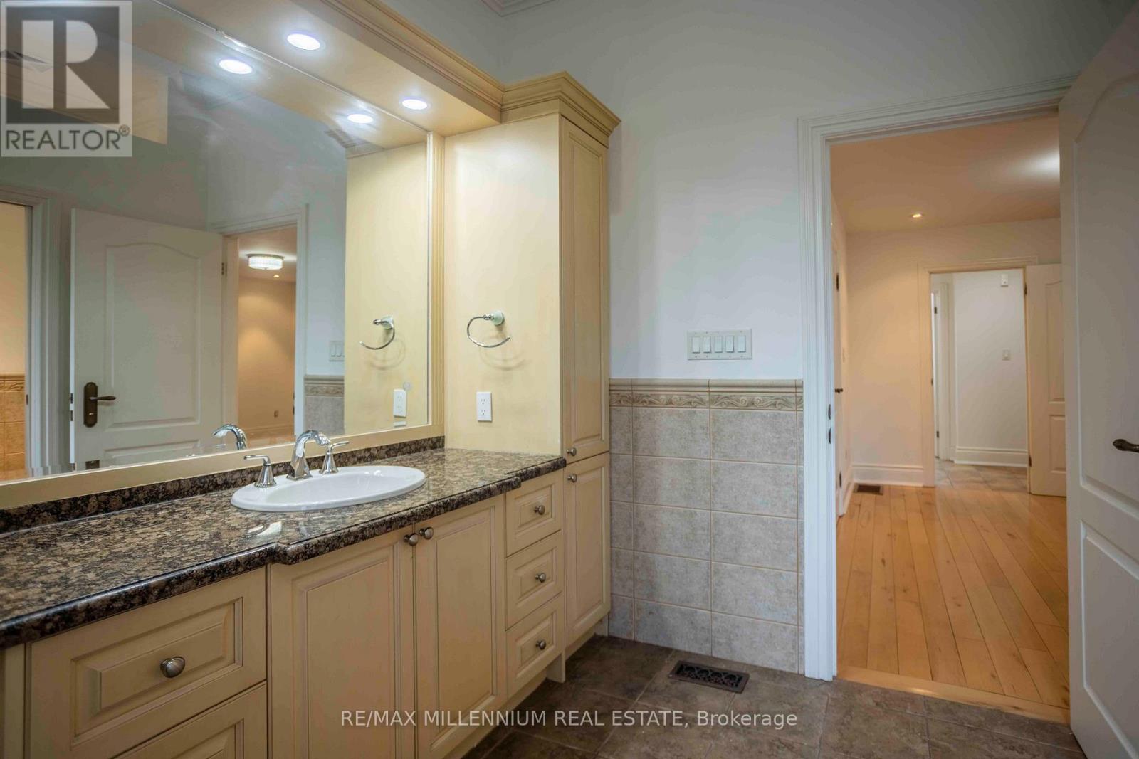 678 NASHVILLE ROAD - 38