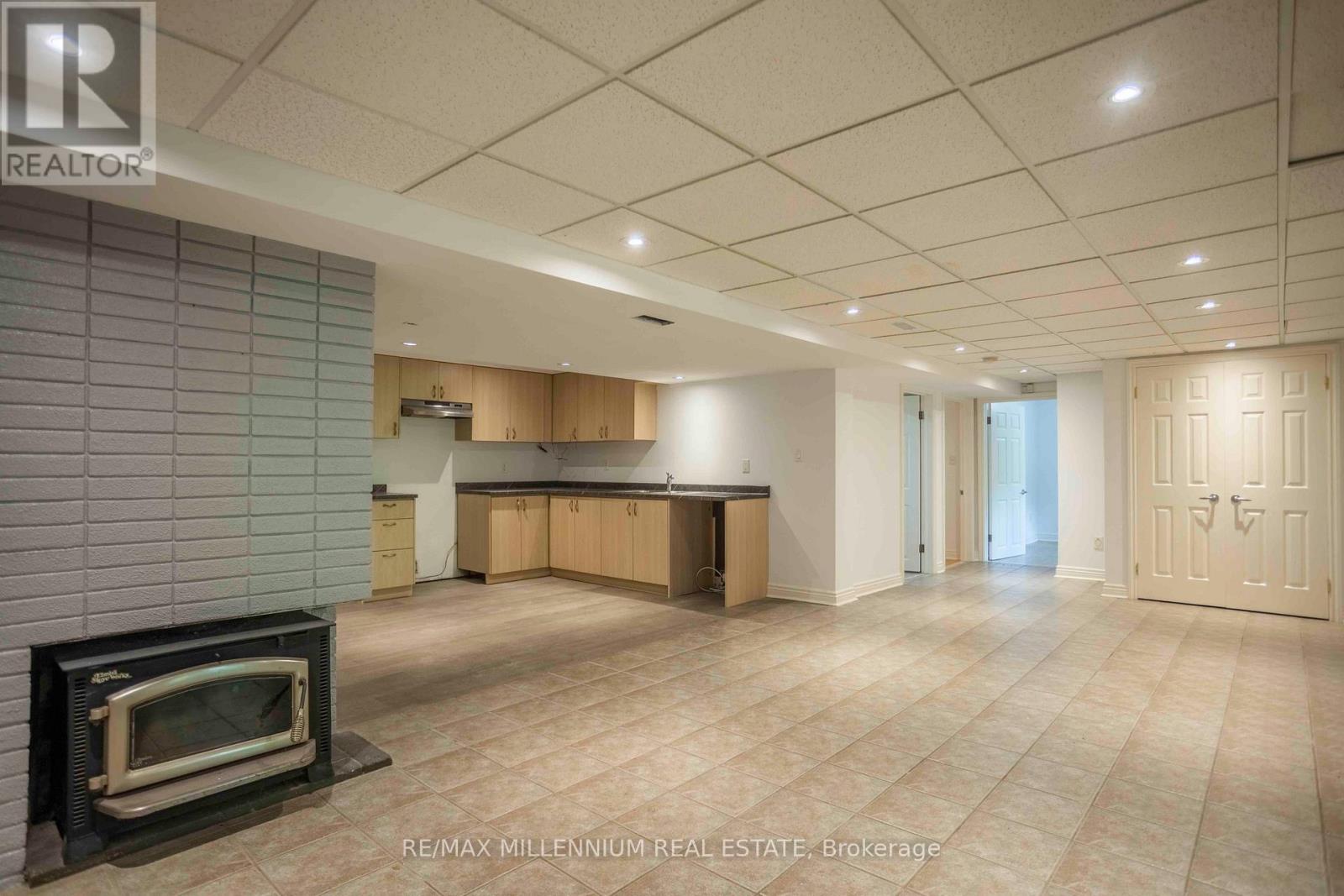 678 NASHVILLE ROAD - 41