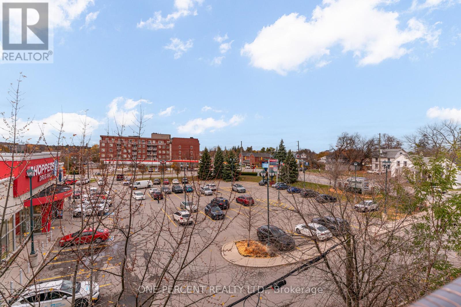 #406 15390 YONGE STREET - 38