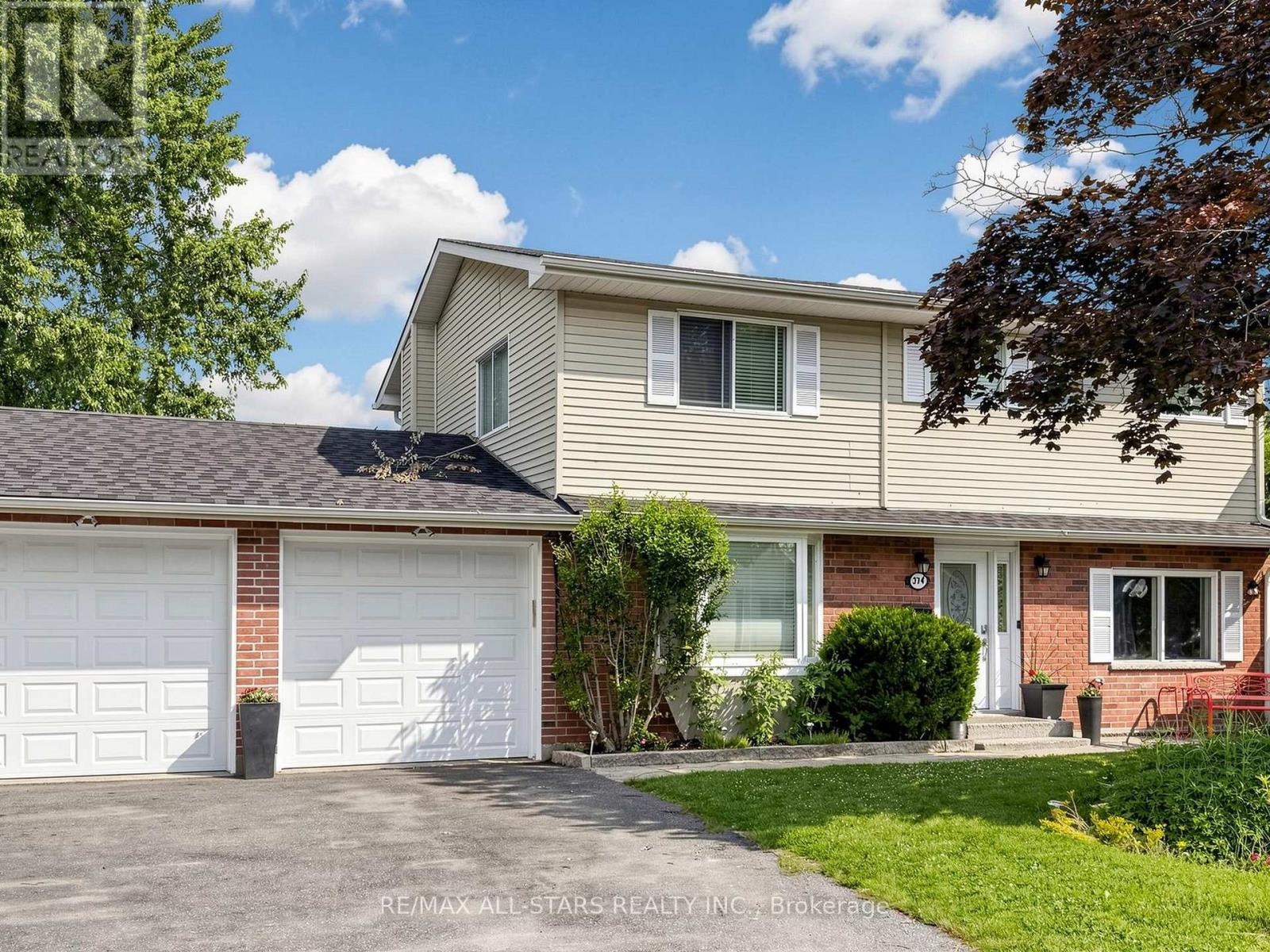 374 ADELINE DRIVE - 2