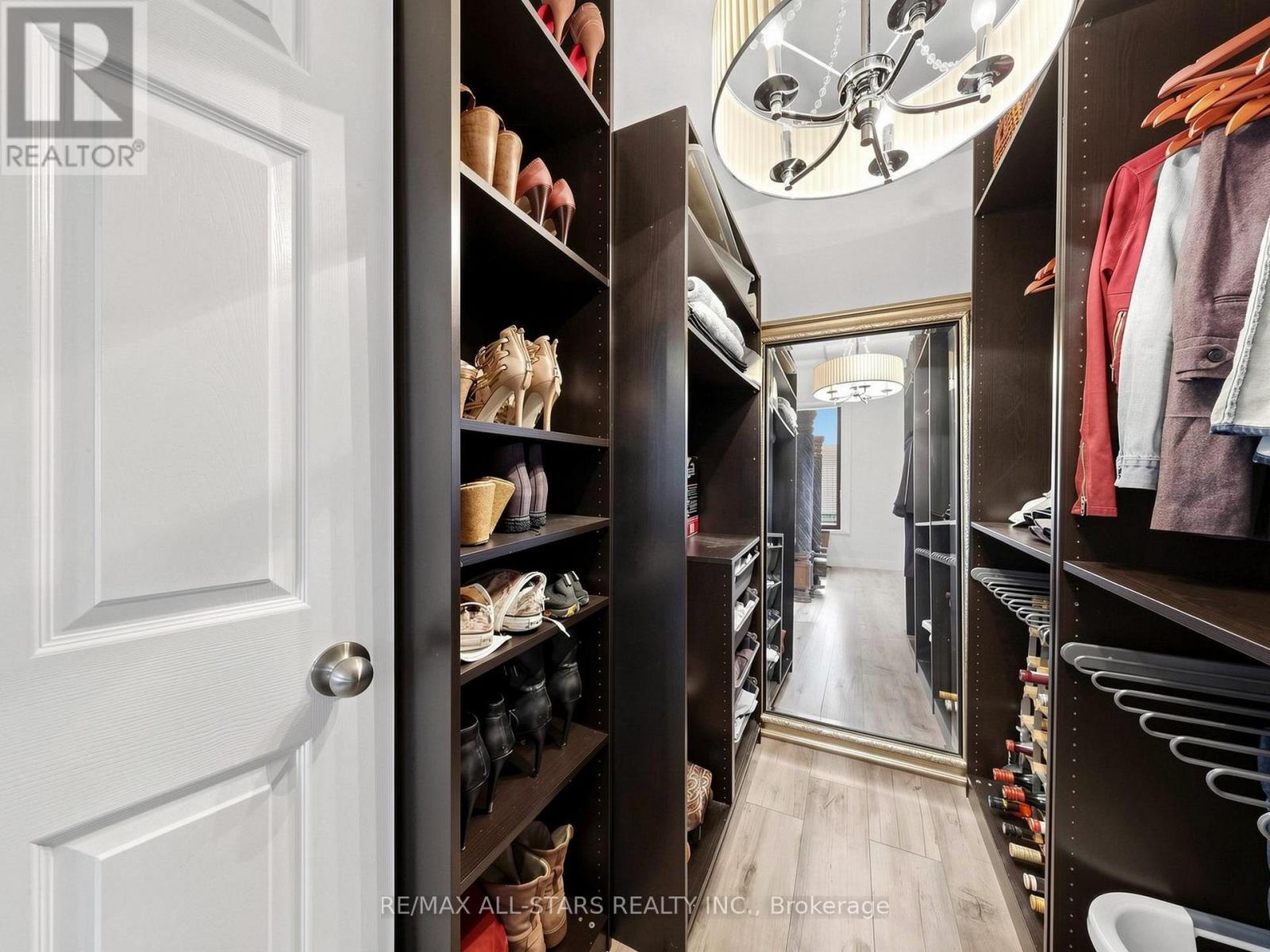 374 ADELINE DRIVE - 23