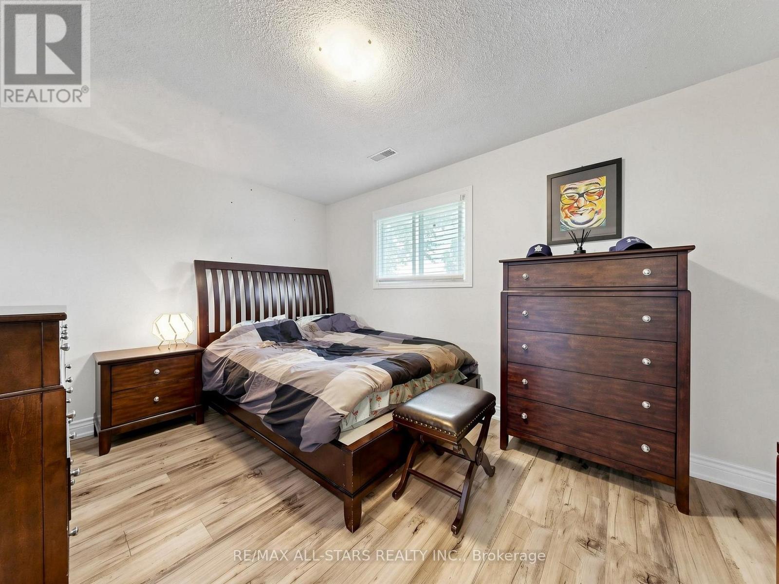 374 ADELINE DRIVE - 25