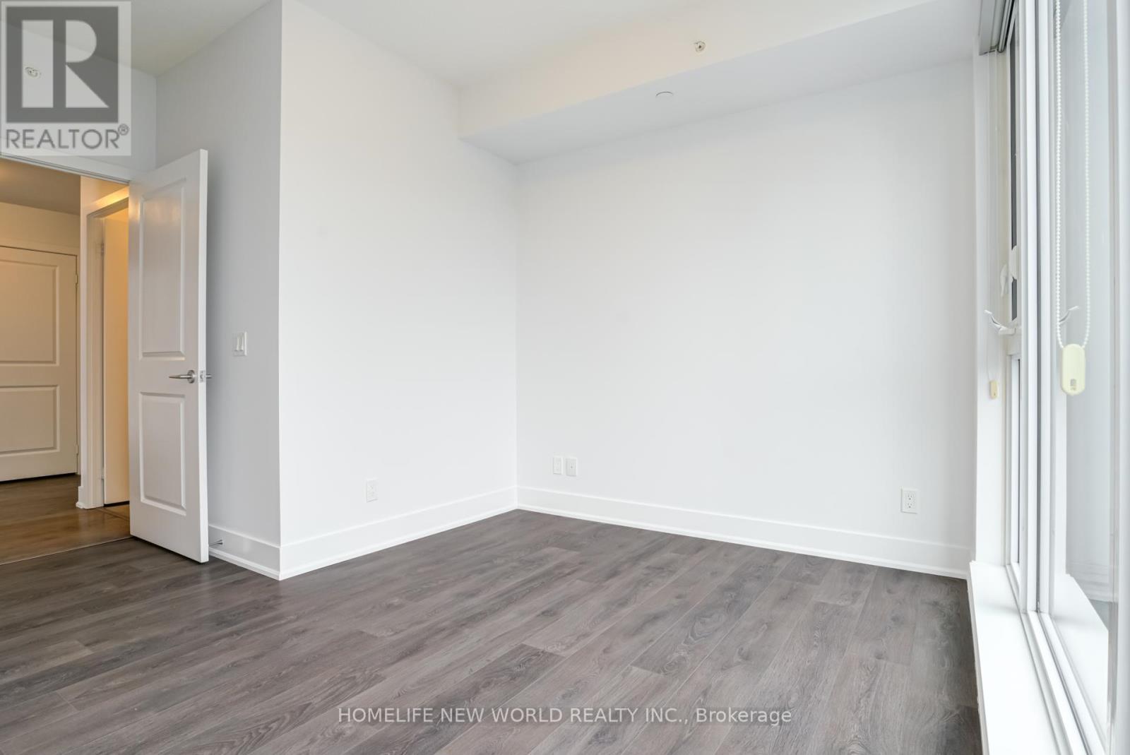 #1014 8081 BIRCHMOUNT ROAD - 17