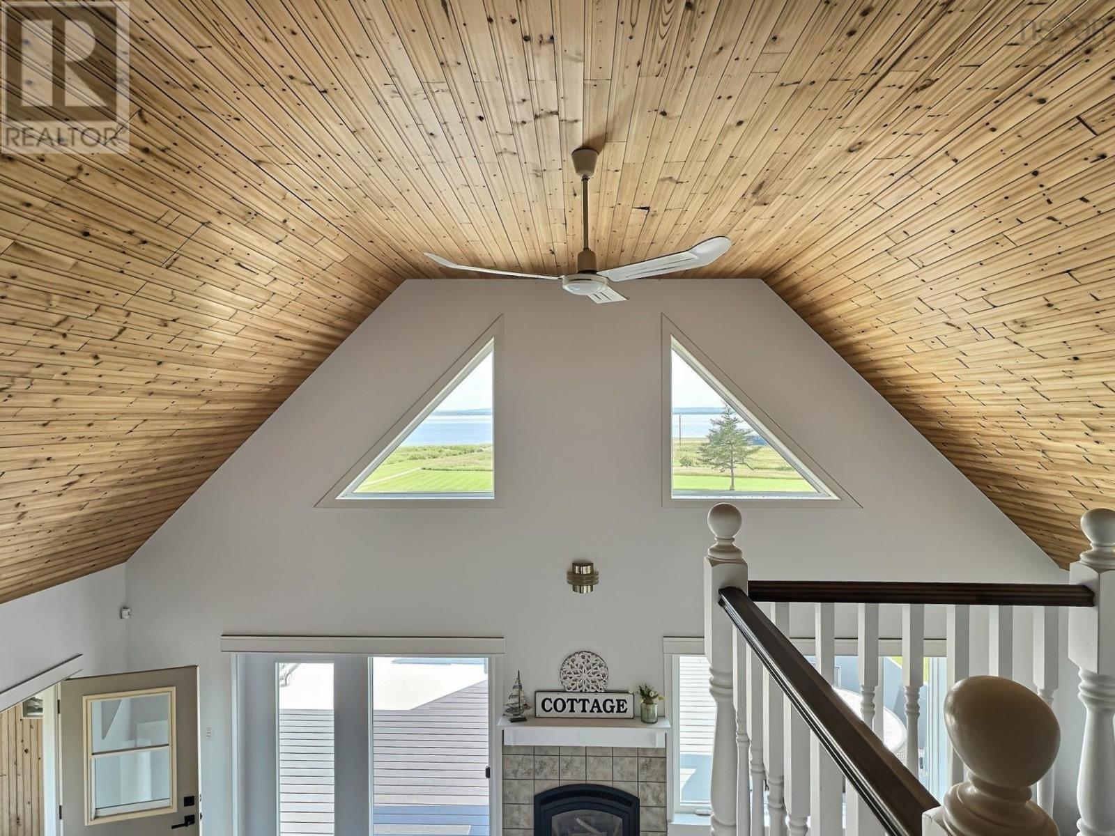 4376 Malagash Road - 15