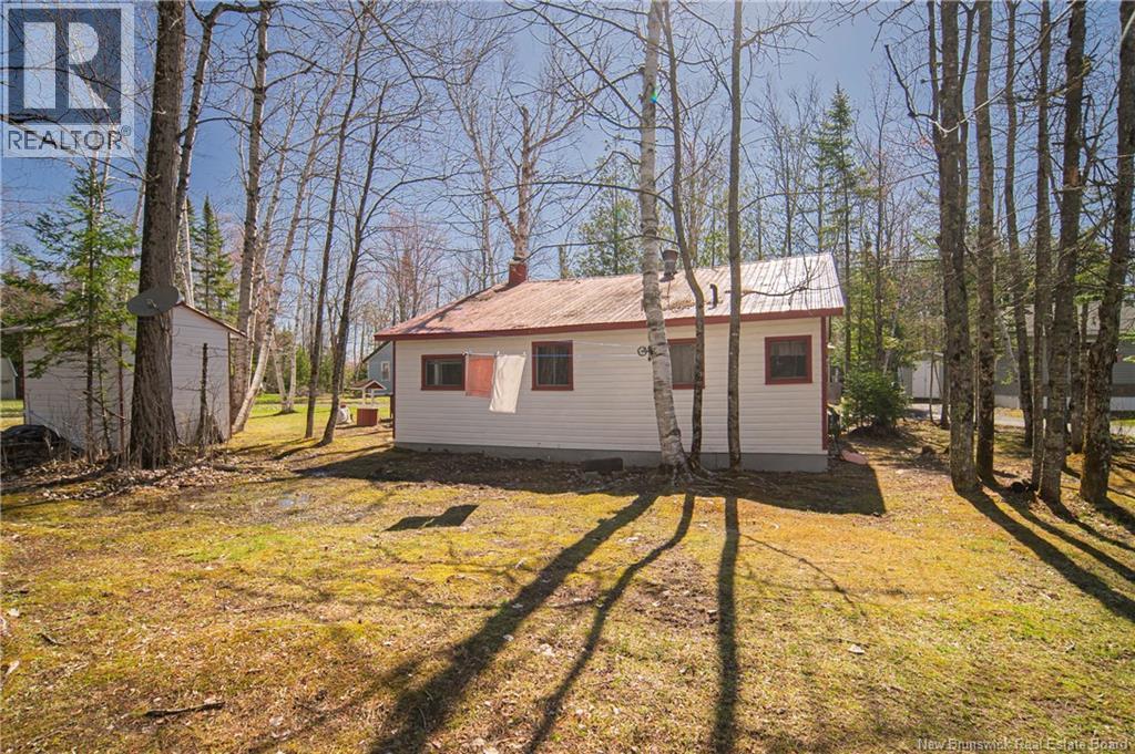 9 Curtis Lane - 1