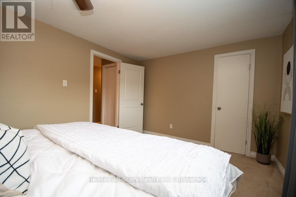 #16 72 MARTIN ROAD - Image 22