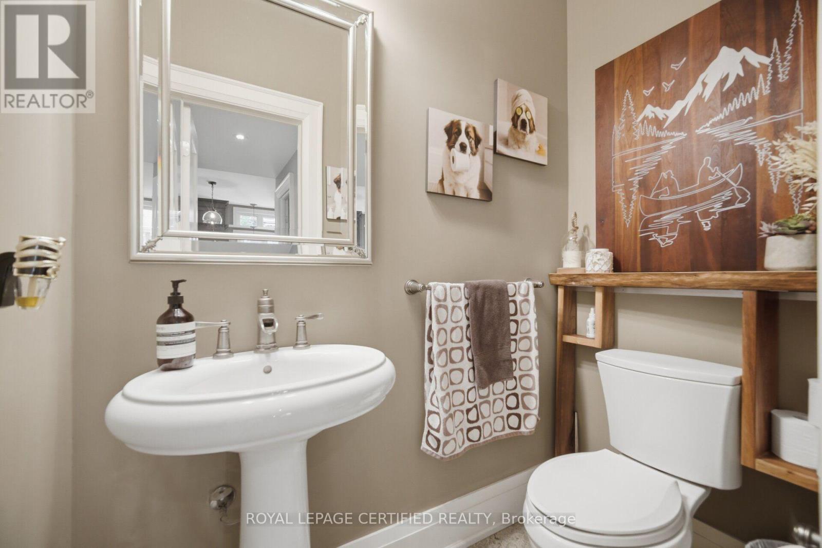 8 ELIZABETH STREET S - Image 20