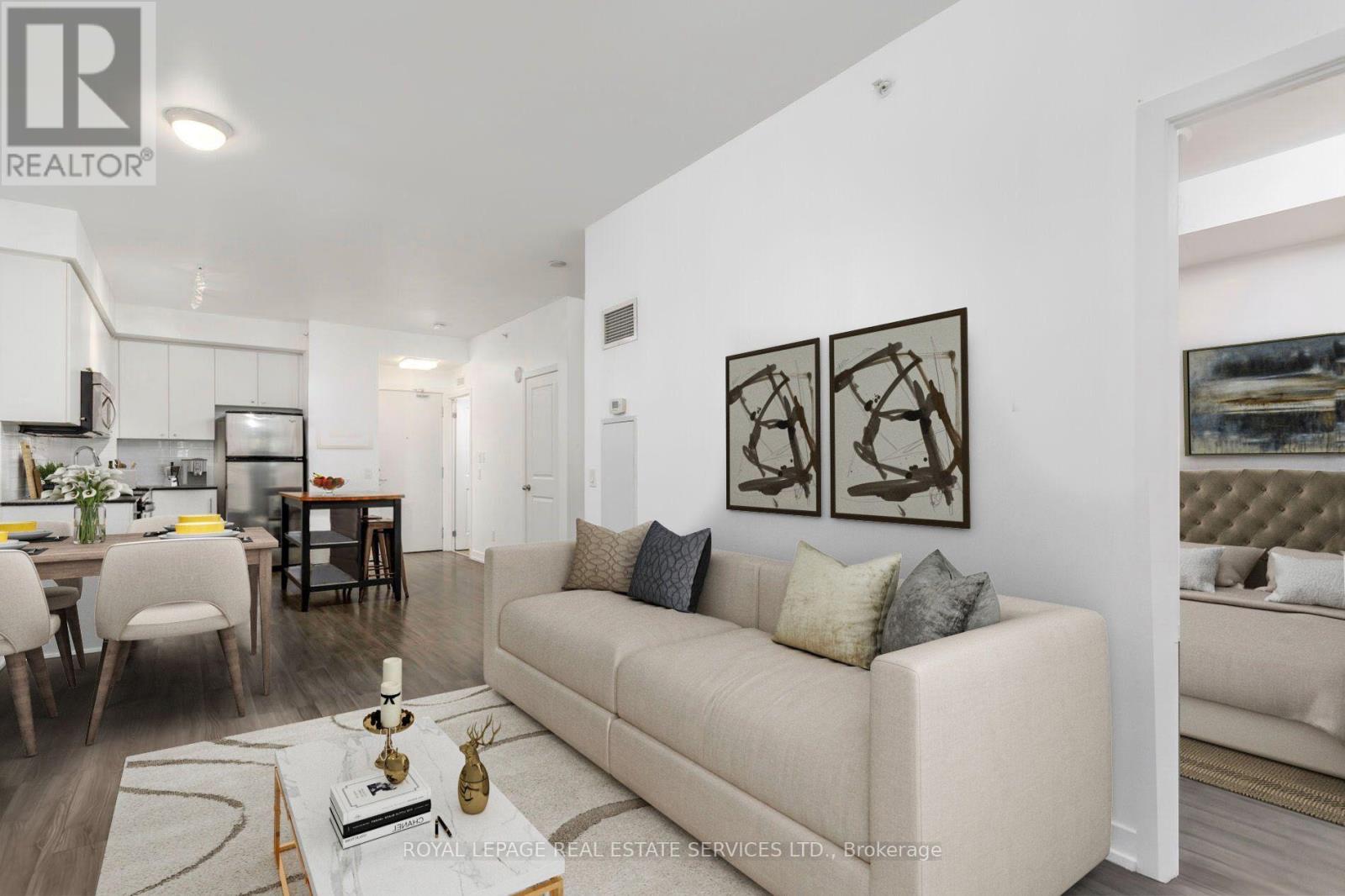 #414 8 FIELDWAY ROAD - 7