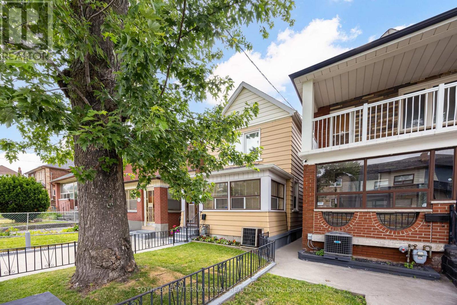 157 ASCOT AVENUE - 4