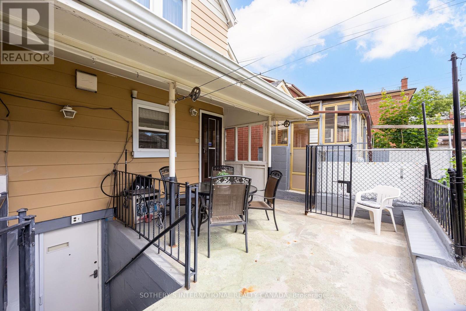 157 ASCOT AVENUE - 45
