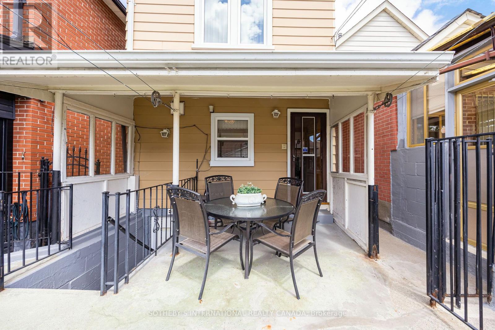 157 ASCOT AVENUE - 46