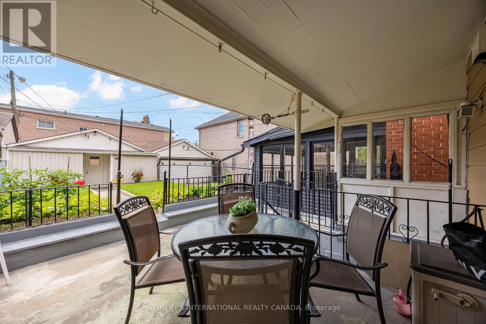 157 ASCOT AVENUE - 47