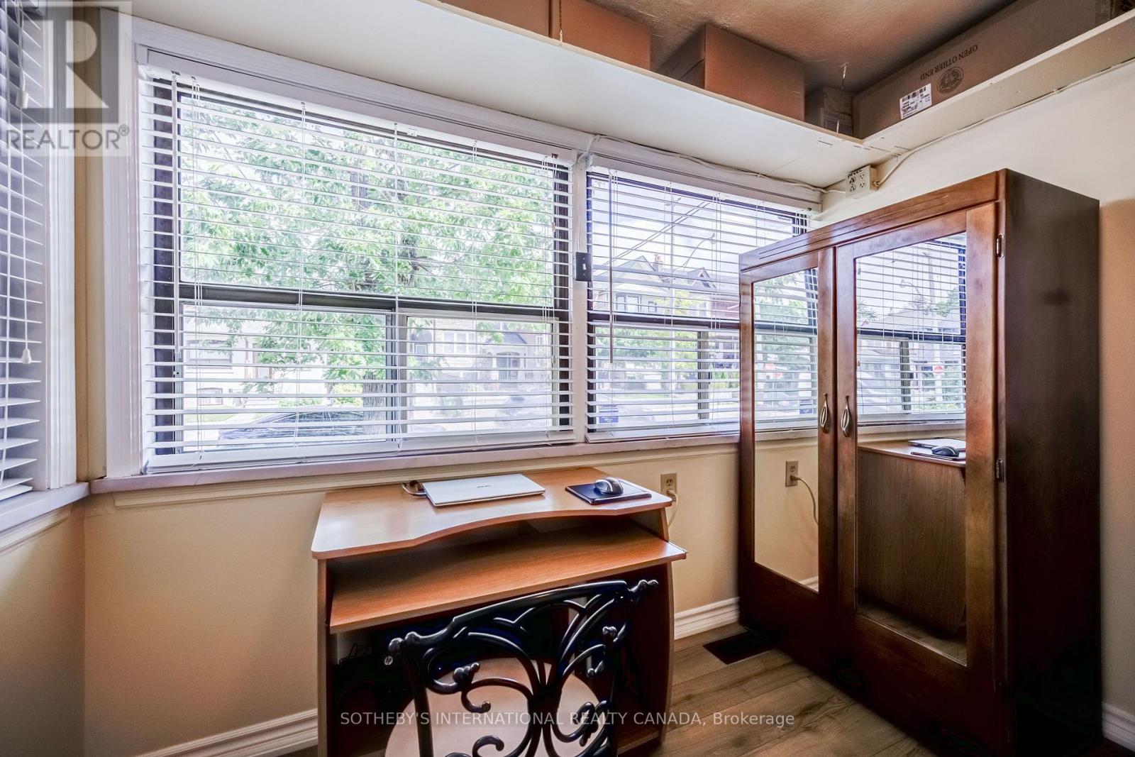 157 ASCOT AVENUE - 5
