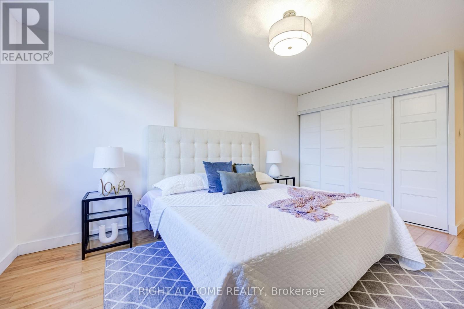 #426 2645 JANE STREET - 19