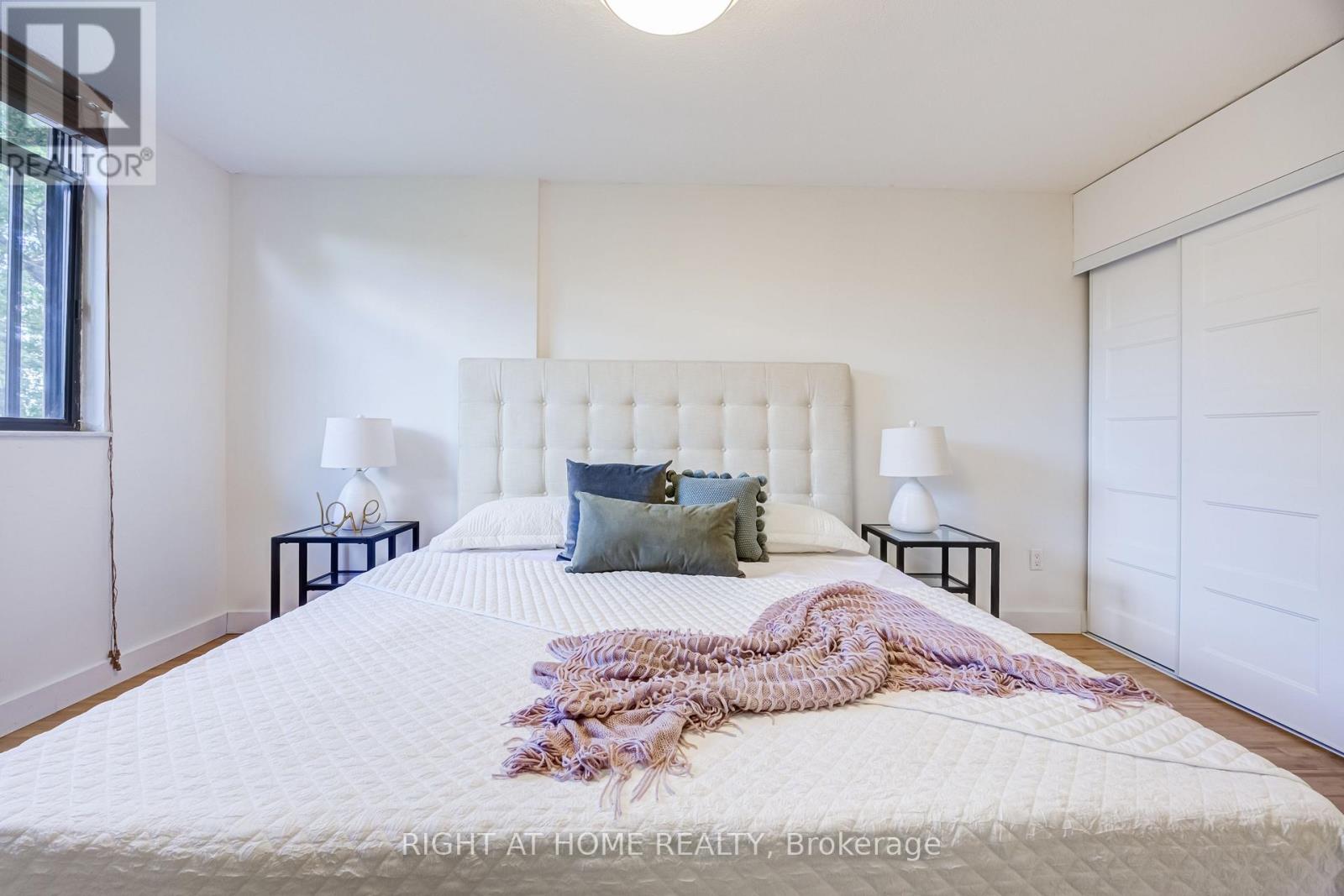 #426 2645 JANE STREET - 21