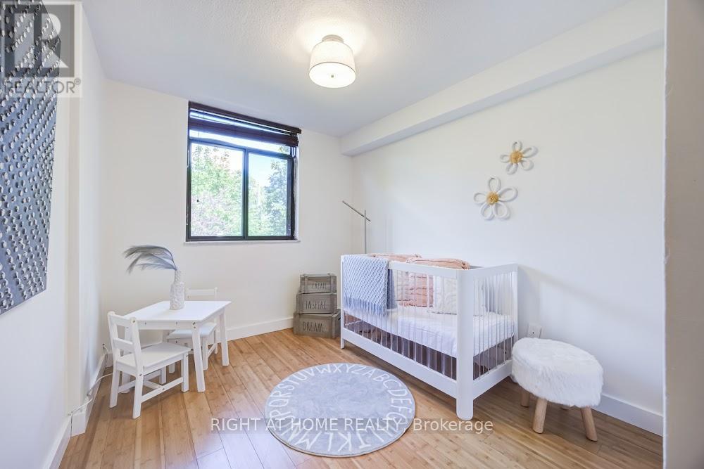 #426 2645 JANE STREET - 24