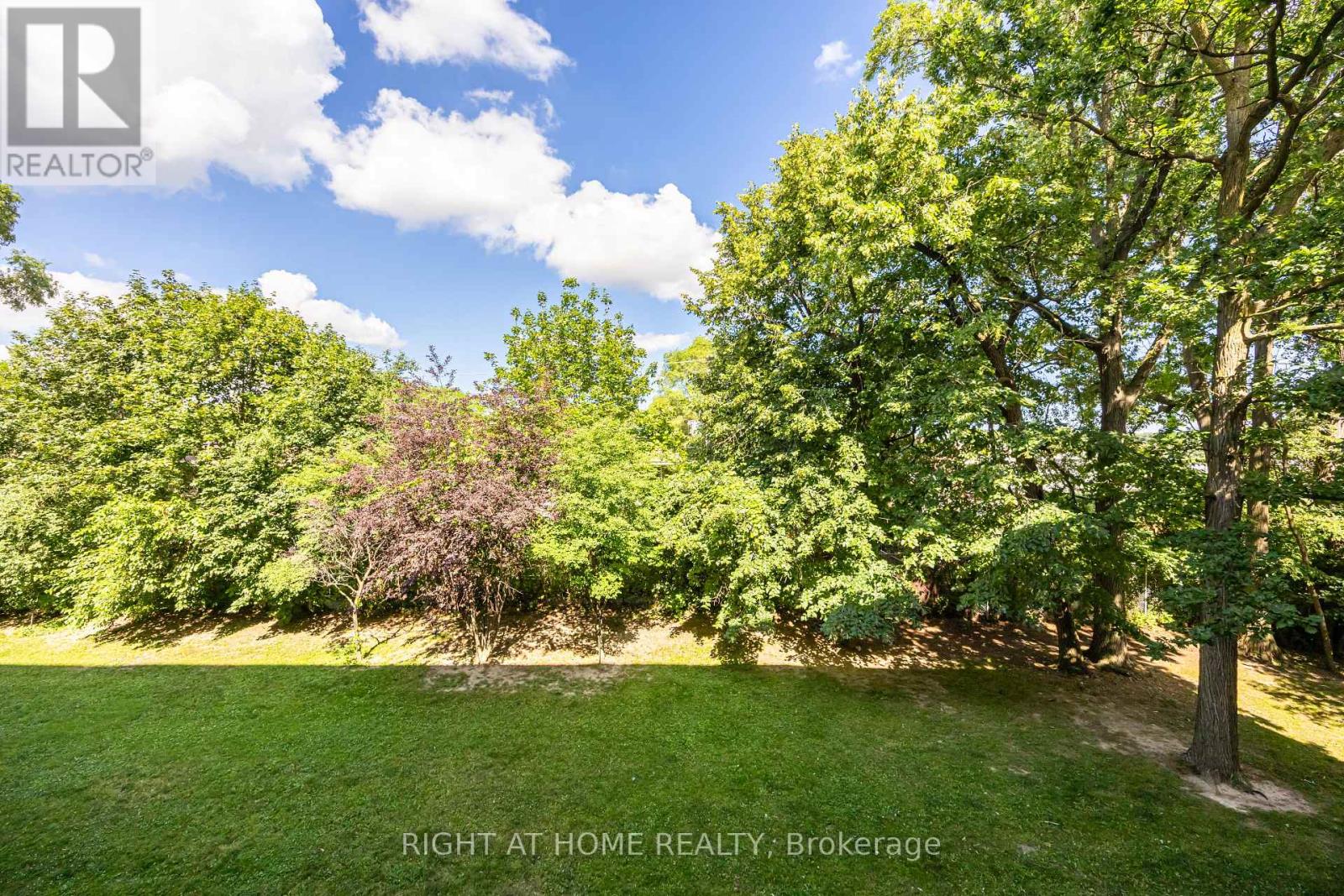 #426 2645 JANE STREET - 35